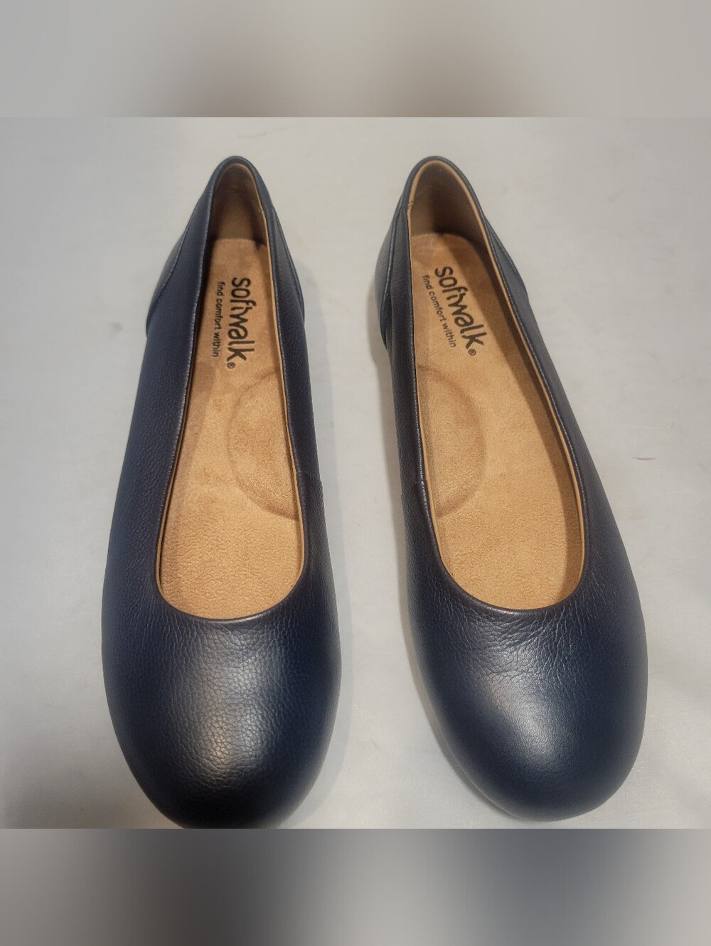Women's Softwalk Ballet Flats Shoes Size 8.5 Navy Leather Round Toe New with Box